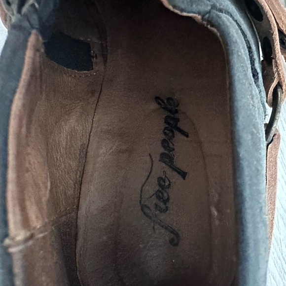 Free People - Picture 9 of 9